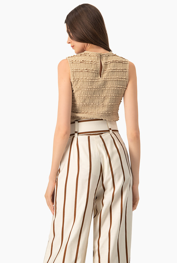 Blusa tejida sin mangas