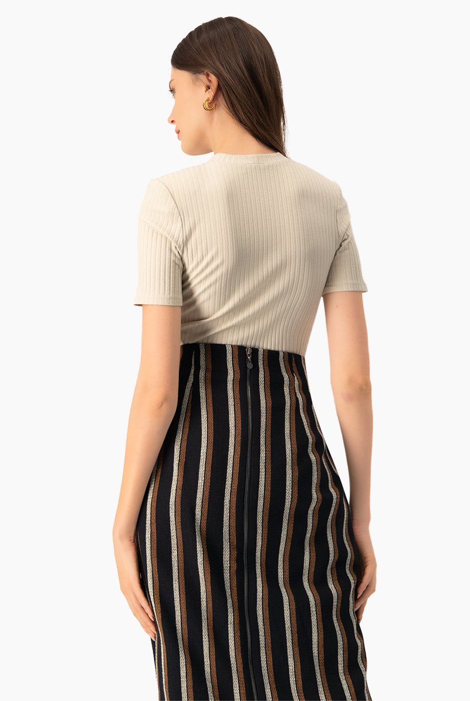 Blusa natural de canale con botones y cuello redondo