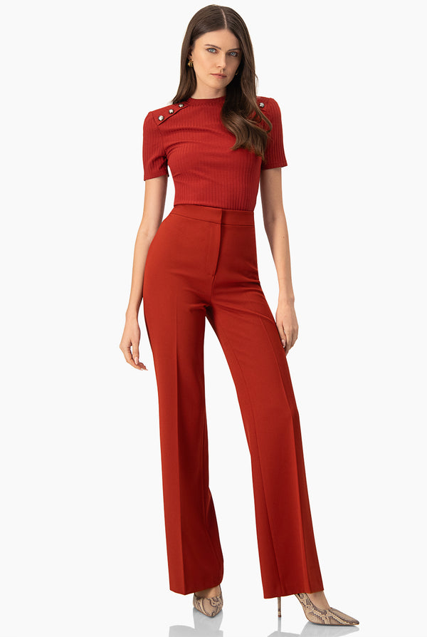 Blusa roja cuello redondo