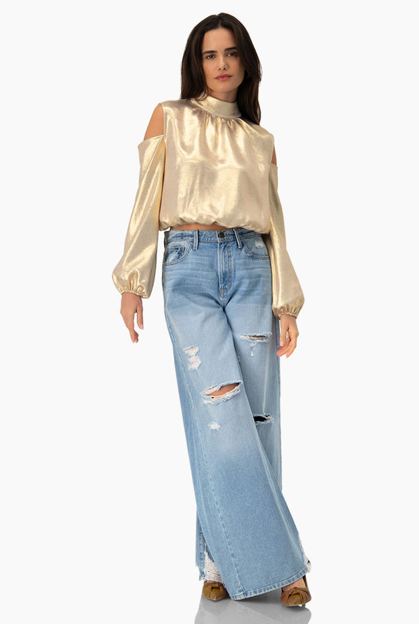 Blusa lisa de hombros descubiertos