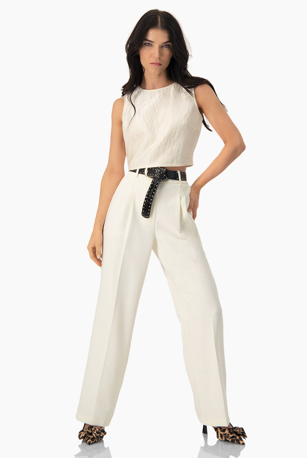 Blusa corta sin mangas