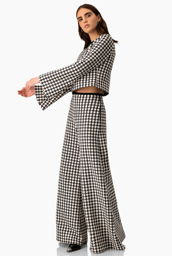 Blusa de manga larga acampanada