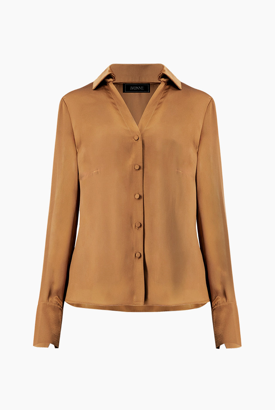 Blusa satinada café de manga larga con botones