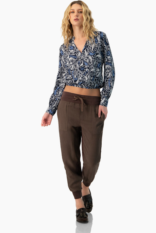 Blusa manga larga escote en V