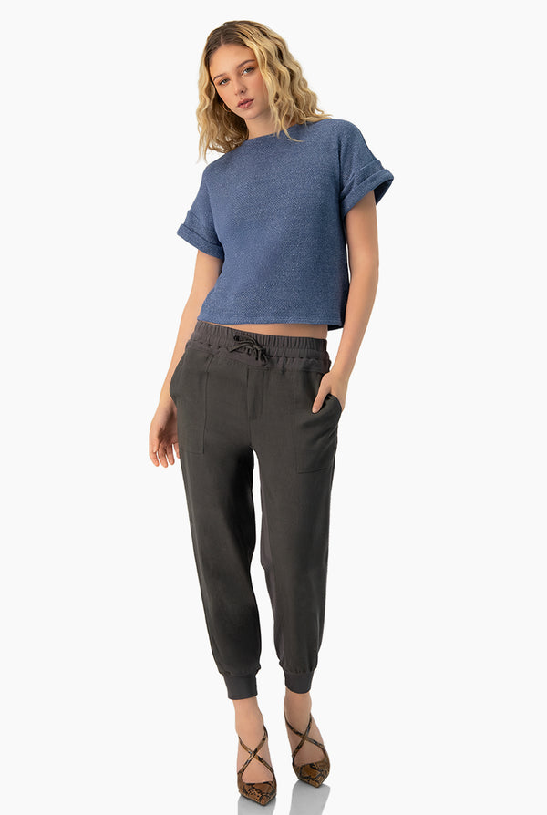 Blusa recta tejida cuello redondo