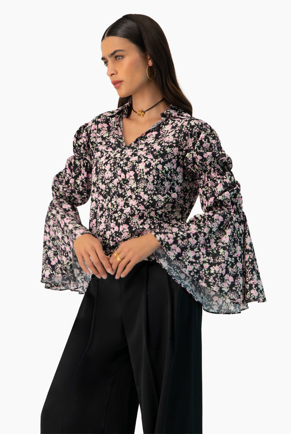 Blusa manga larga estampado floral
