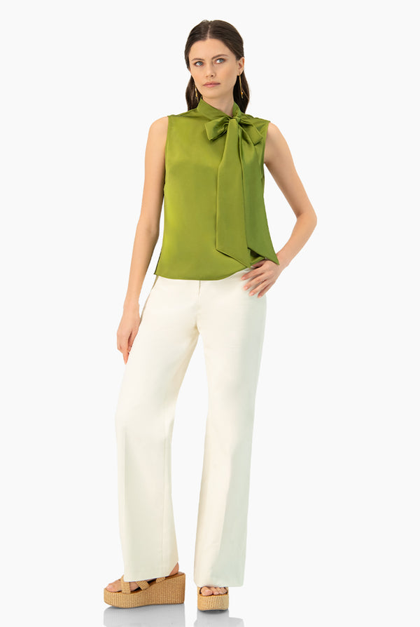 Blusa verde cuello con cinta