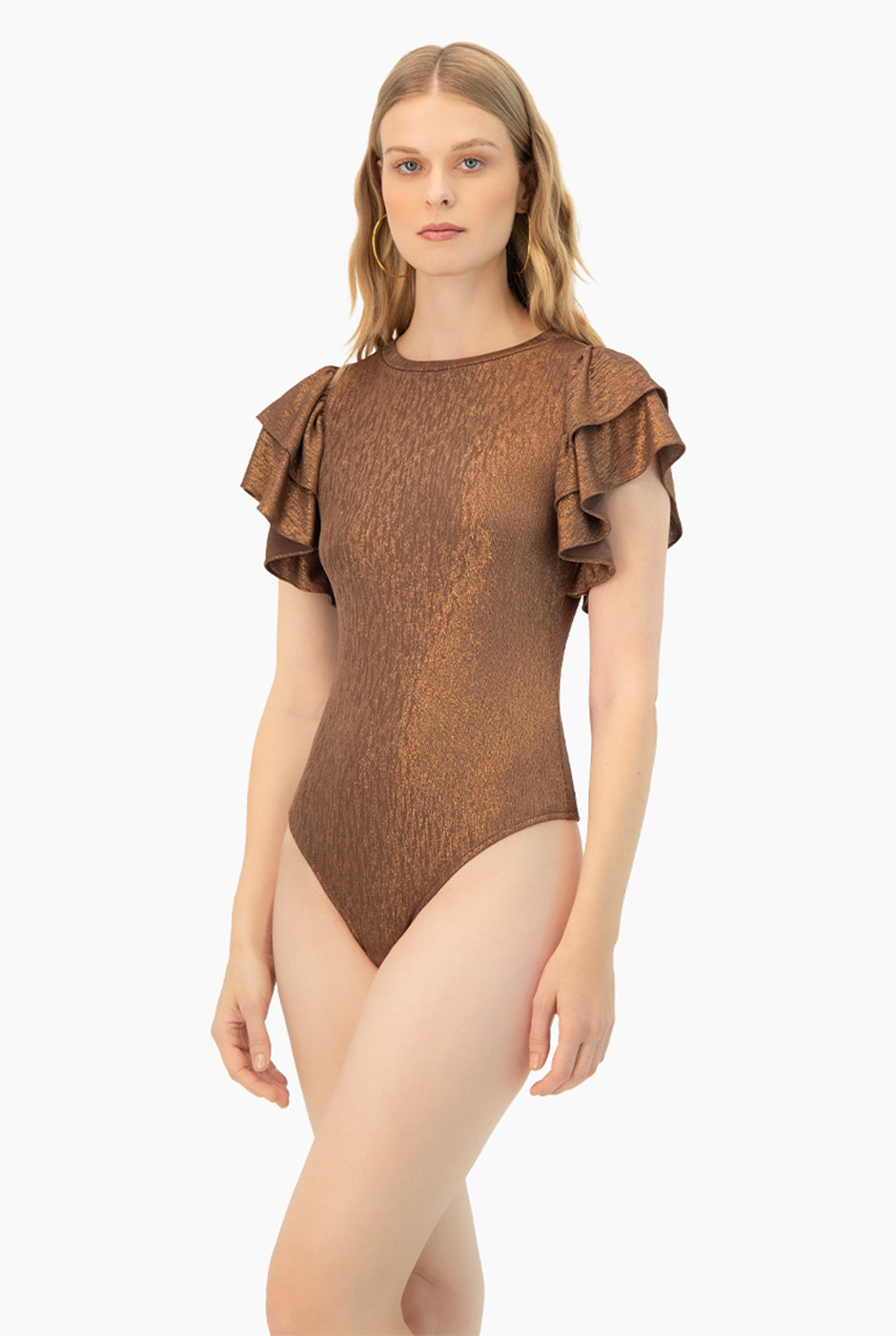 Body cobre con mangas volantes y cuello redondo