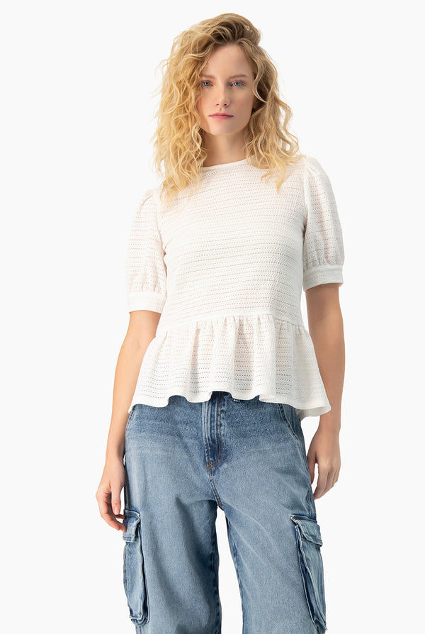 Blusa peplum blanca manga corta