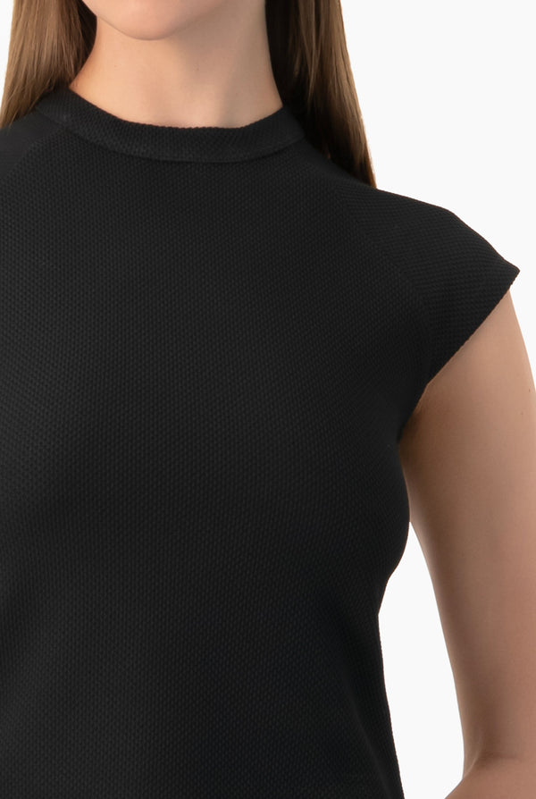 Blusa negra manga ranglan