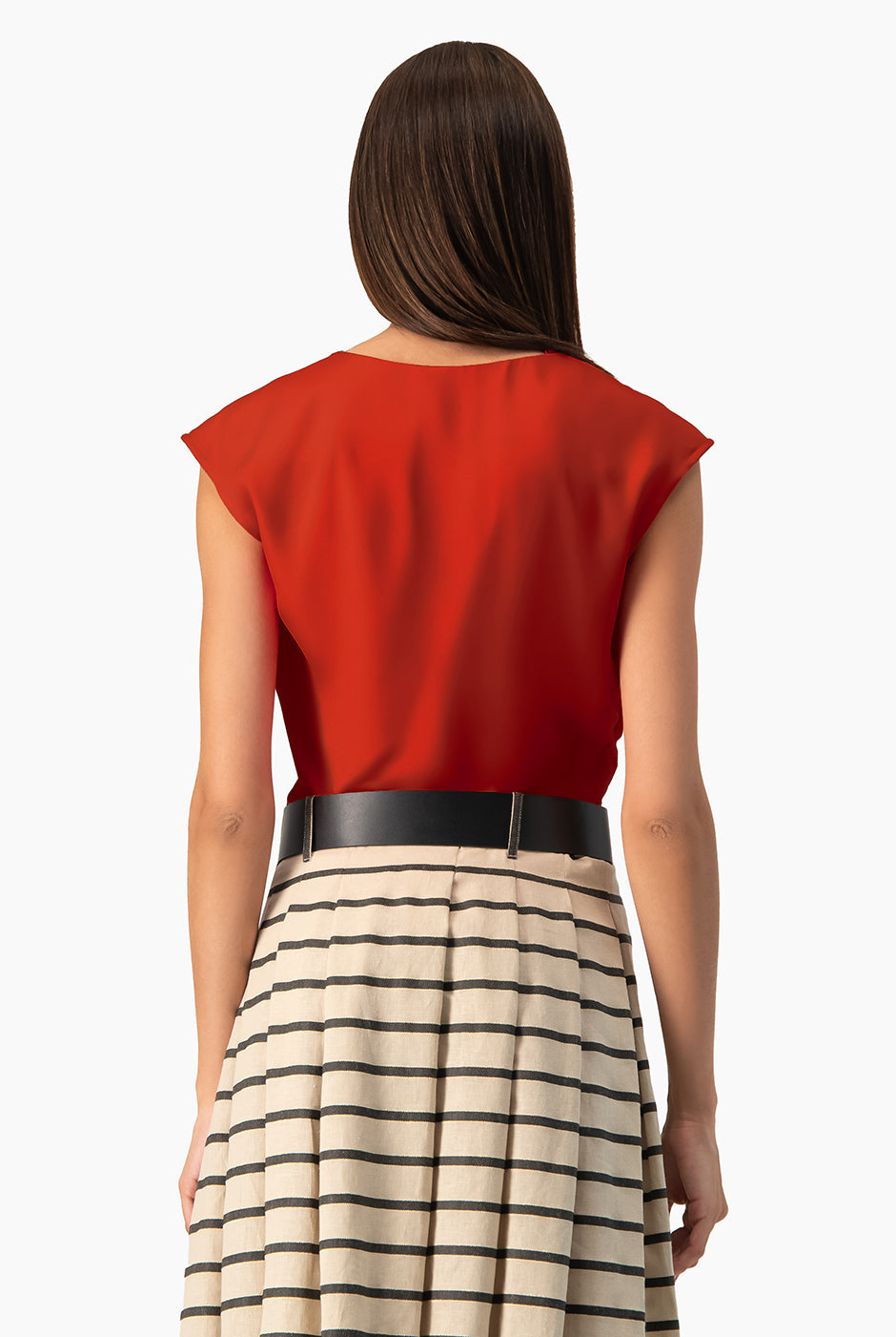 Blusa Ivonne roja drapeada sin mangas