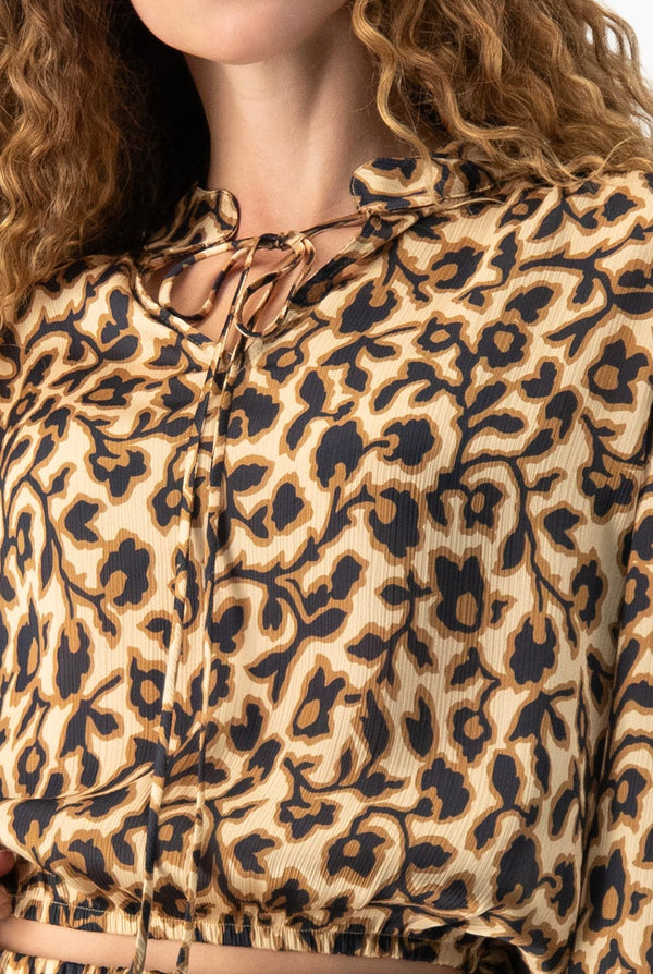Blusa estampada Ivonne cuello alto