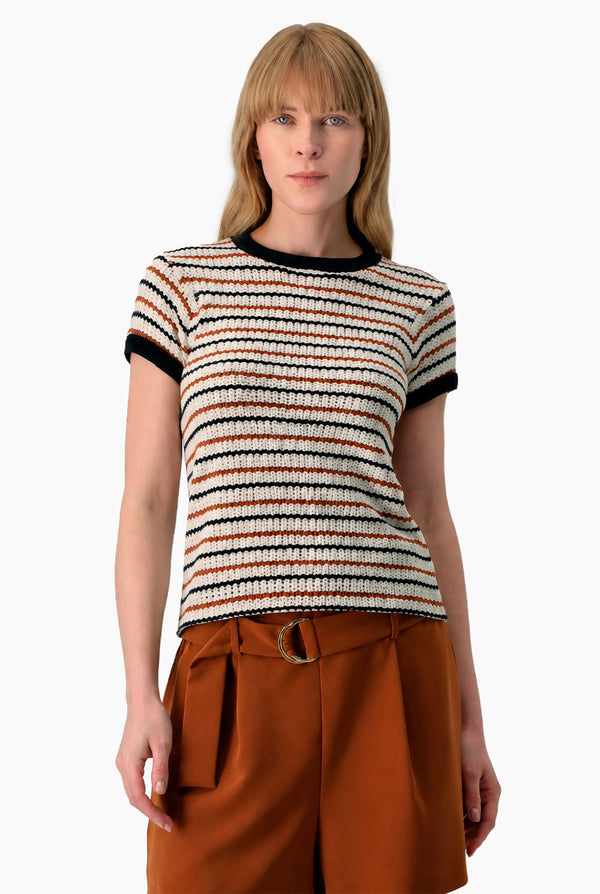 Blusa Ivonne tejida de manga corta