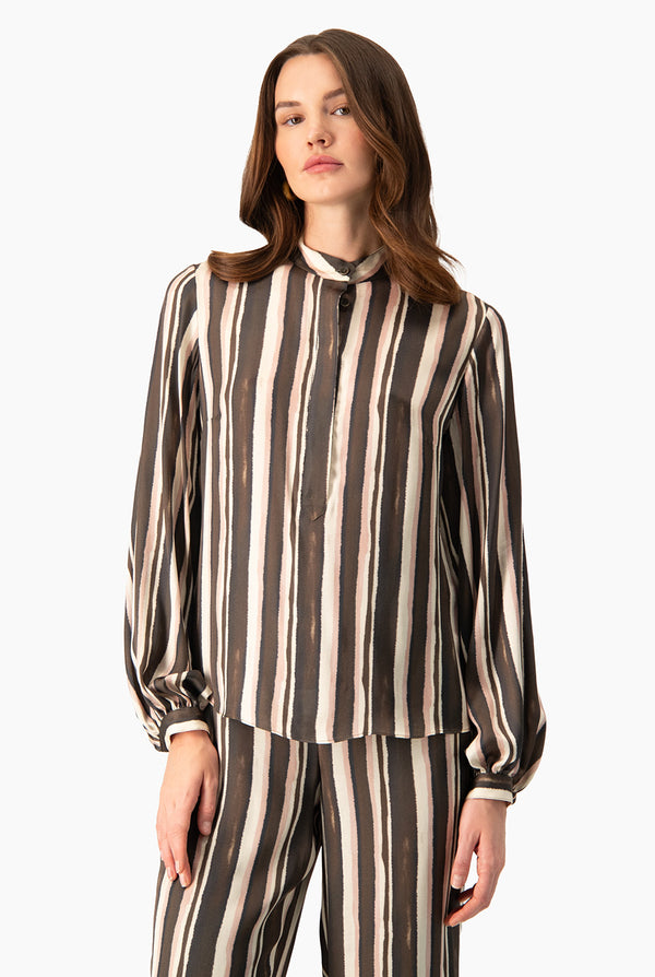 Blusa Ivonne larga cuello mao