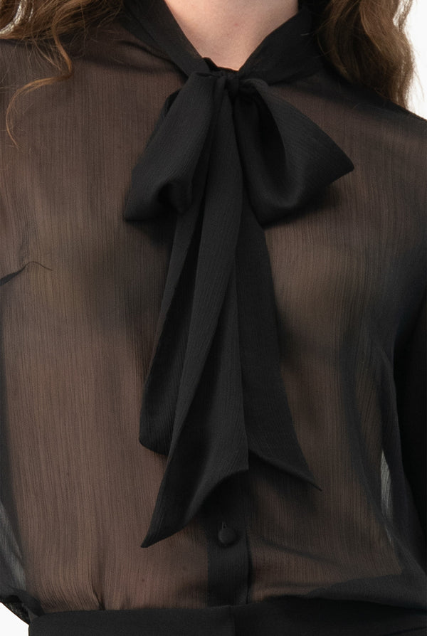 Blusa Ivonne negra cinta en cuello