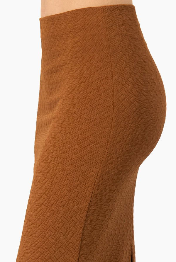 Falda midi con abertura trasera