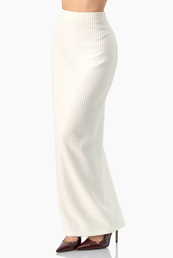 Falda larga con cierre trasero