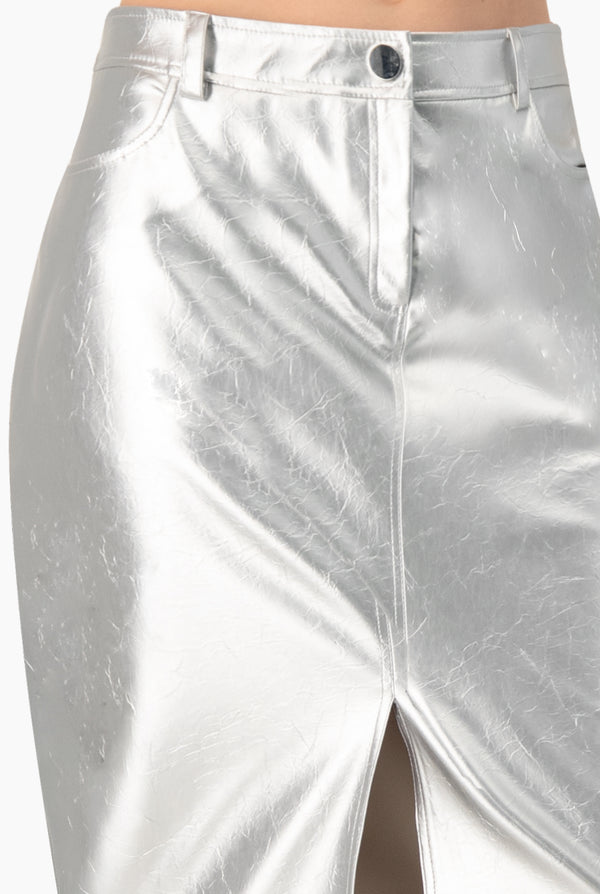 Falda larga con bolsillos