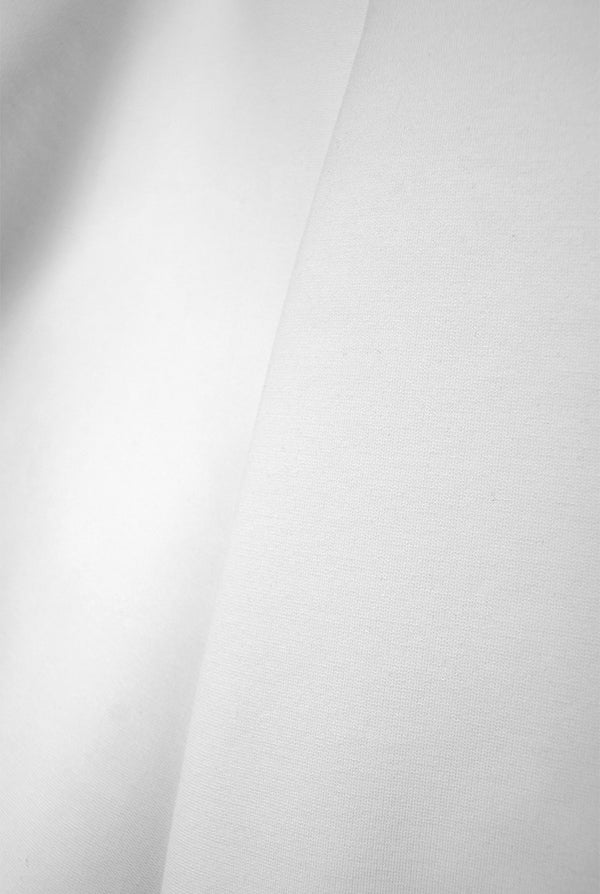 Pantalon liso y pierna amplia