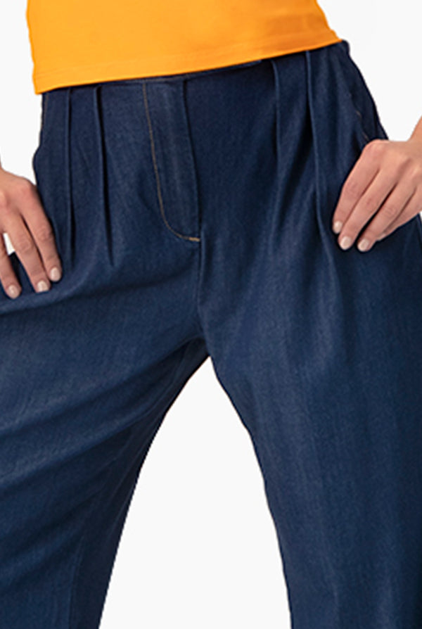 Jeans de pierna amplia y bolsillos