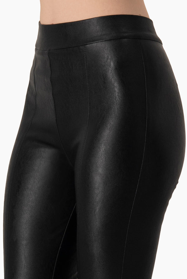 Legging en vinipiel negro