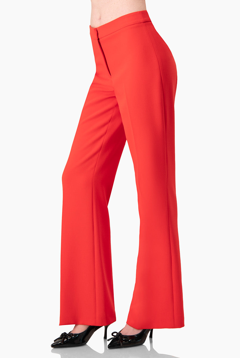 Pantalón recto rojo sastreado con bolsillo trasero