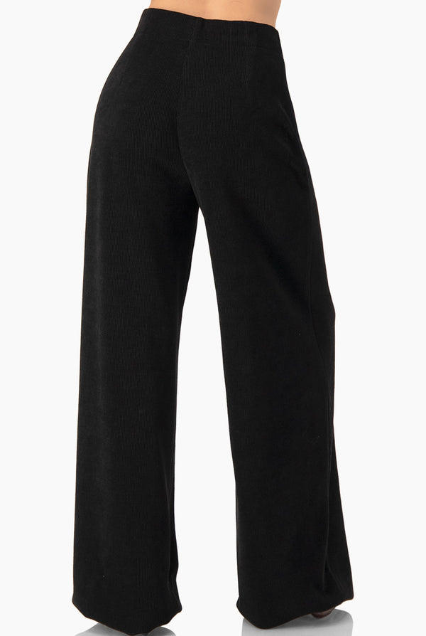 Pantalon amplio color negro