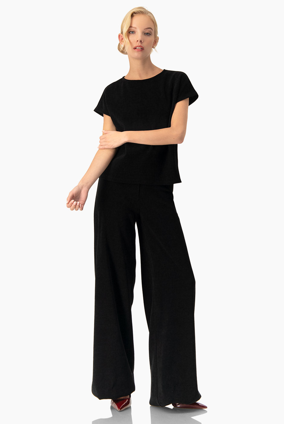 Pantalón recto negro elegante sin bolsas