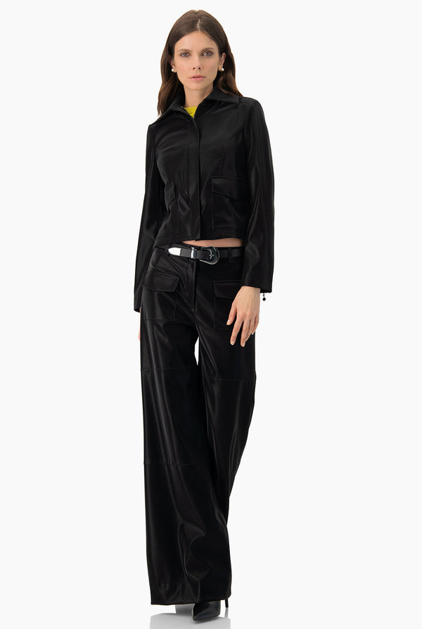 Pantalon semi campana liso