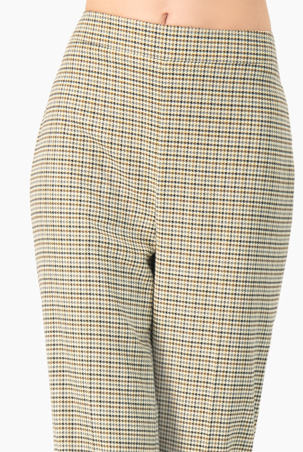 Pantalon semi campana a la cintura