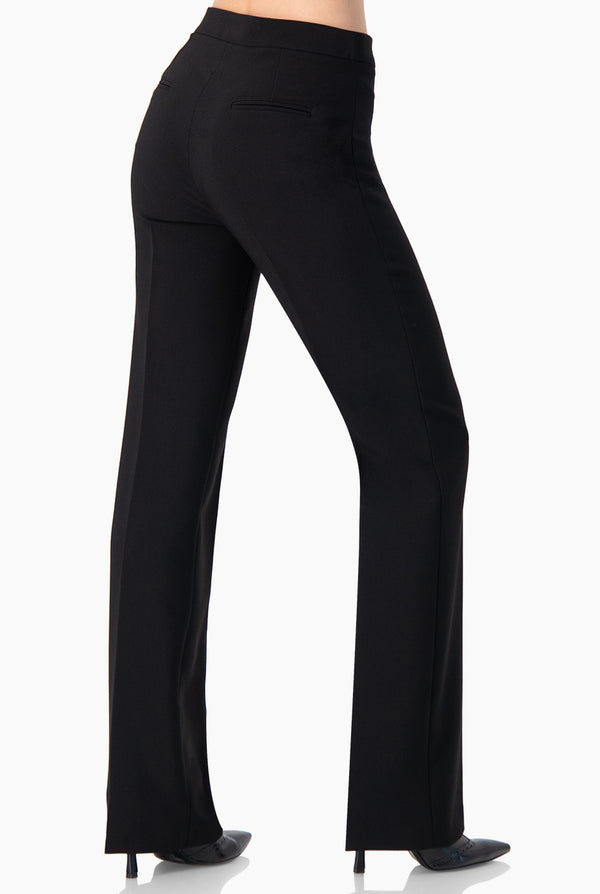 Pantalon en tono negro con cierre