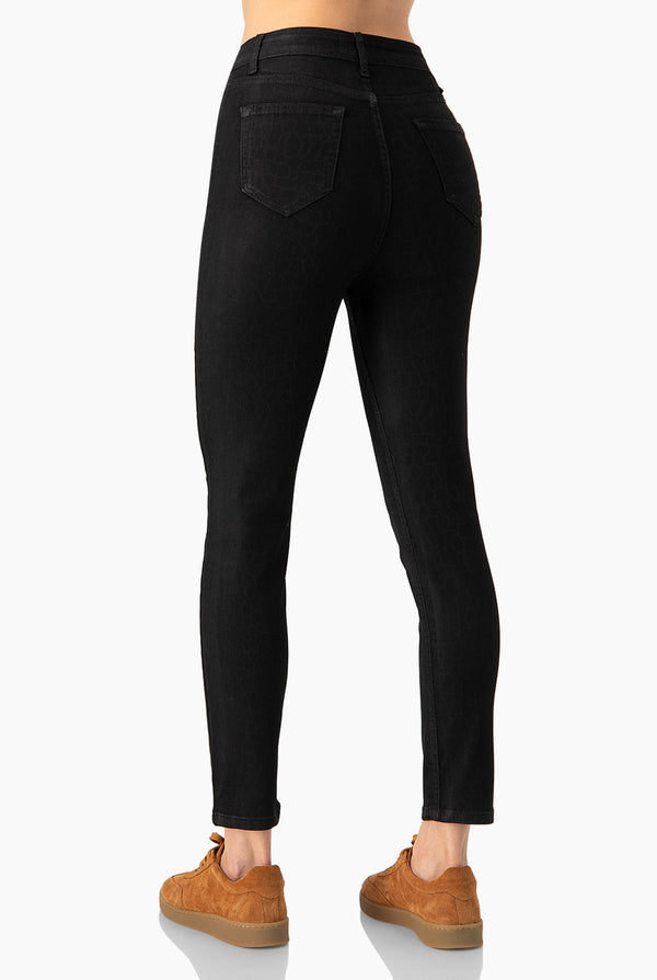 Jeans skinny en tono negro