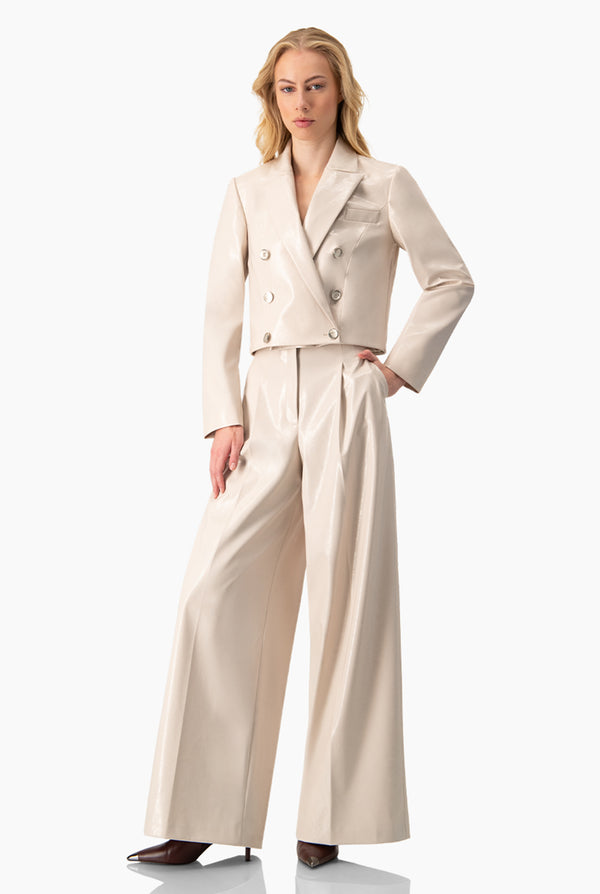 Pantalon amplio liso con bolsillos