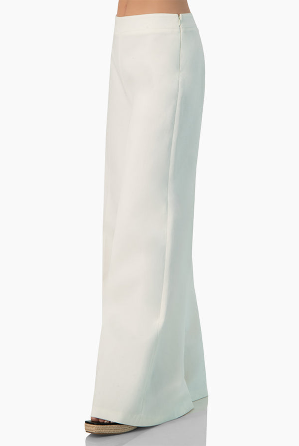 Pantalon blanco de pierna amplia