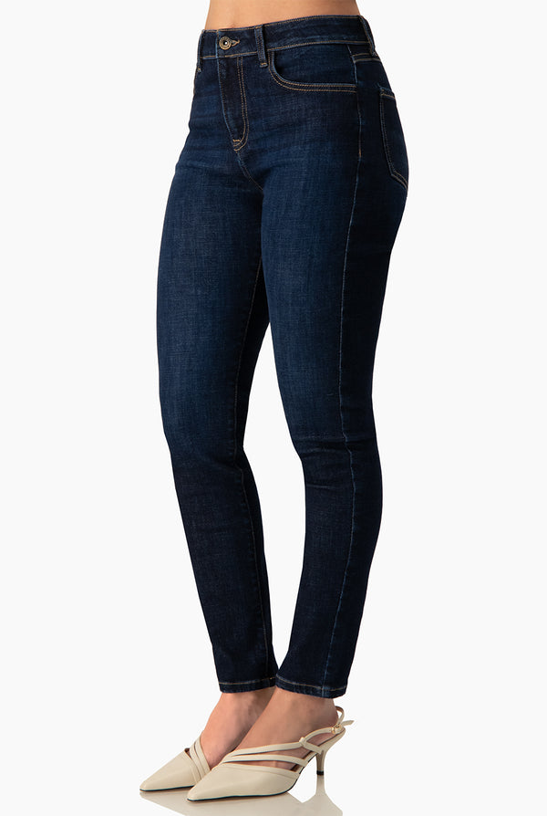 Jeans skinny de un boton