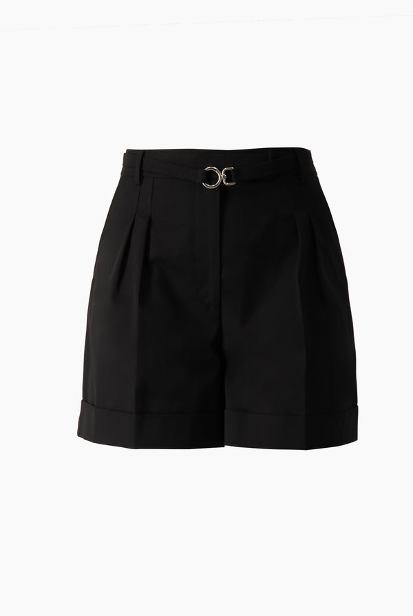 Short negro con pinzas