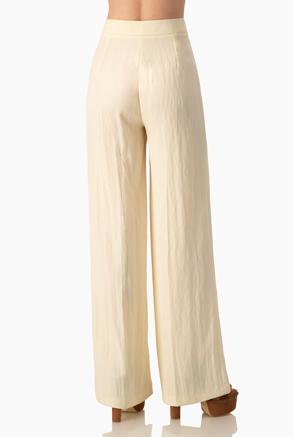 Pantalón recto marfil sin bolsillos, elegante