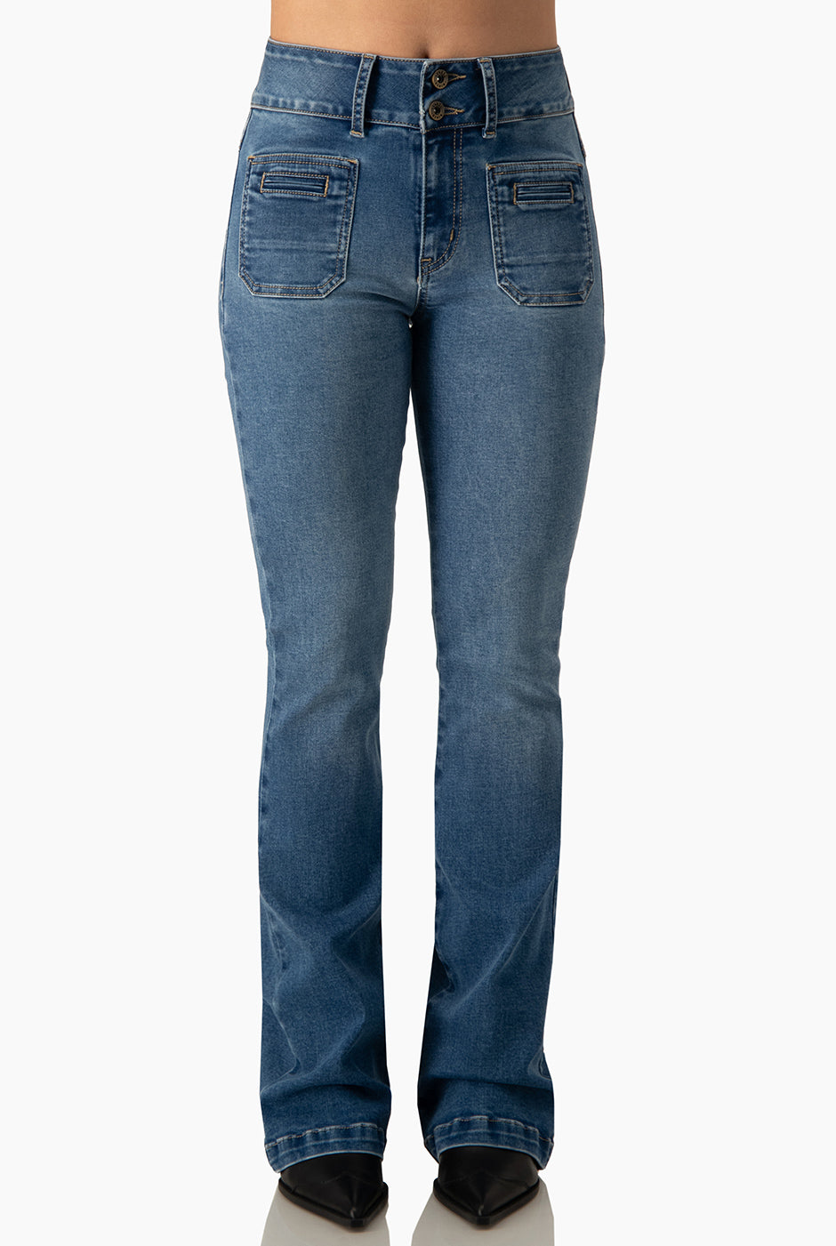 Jeans Ivonne azul marino con doble botón y bolsillos
