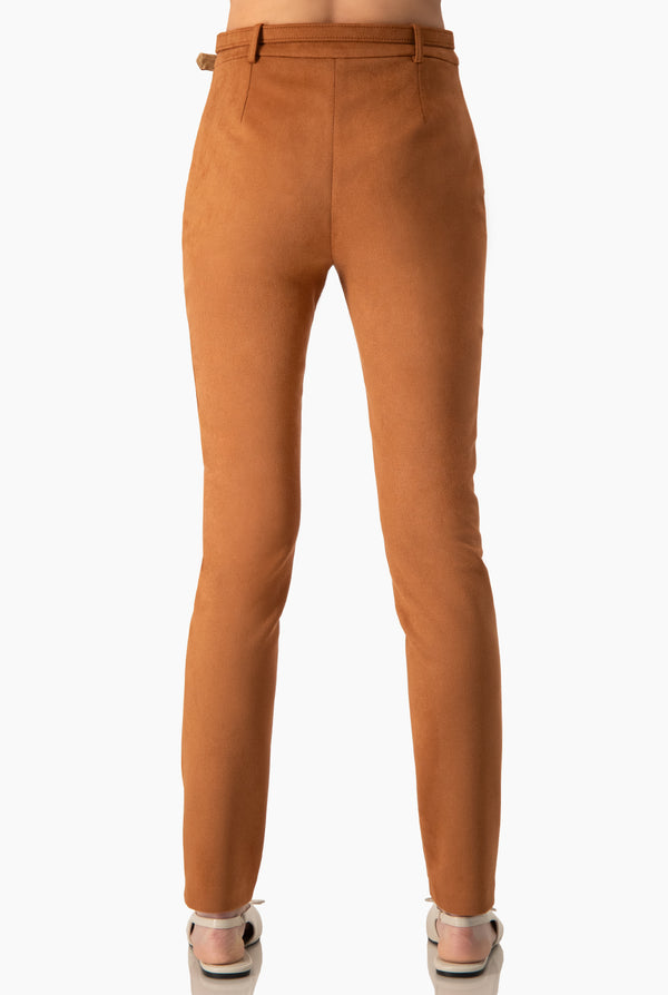 Pantalon Ivonne ajustado y cinturon