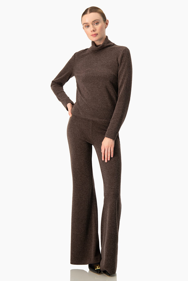 Pantalon Ivonne cafe semi campana