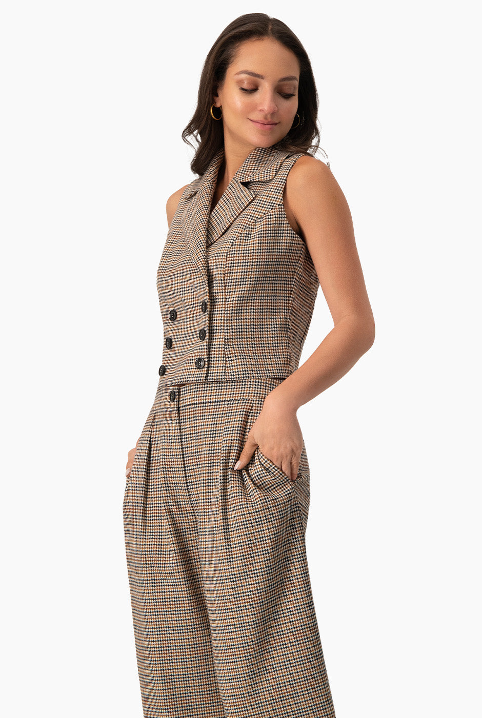 Chaleco corto cruzado multicolor de Ivonne con botones dobles y solapa