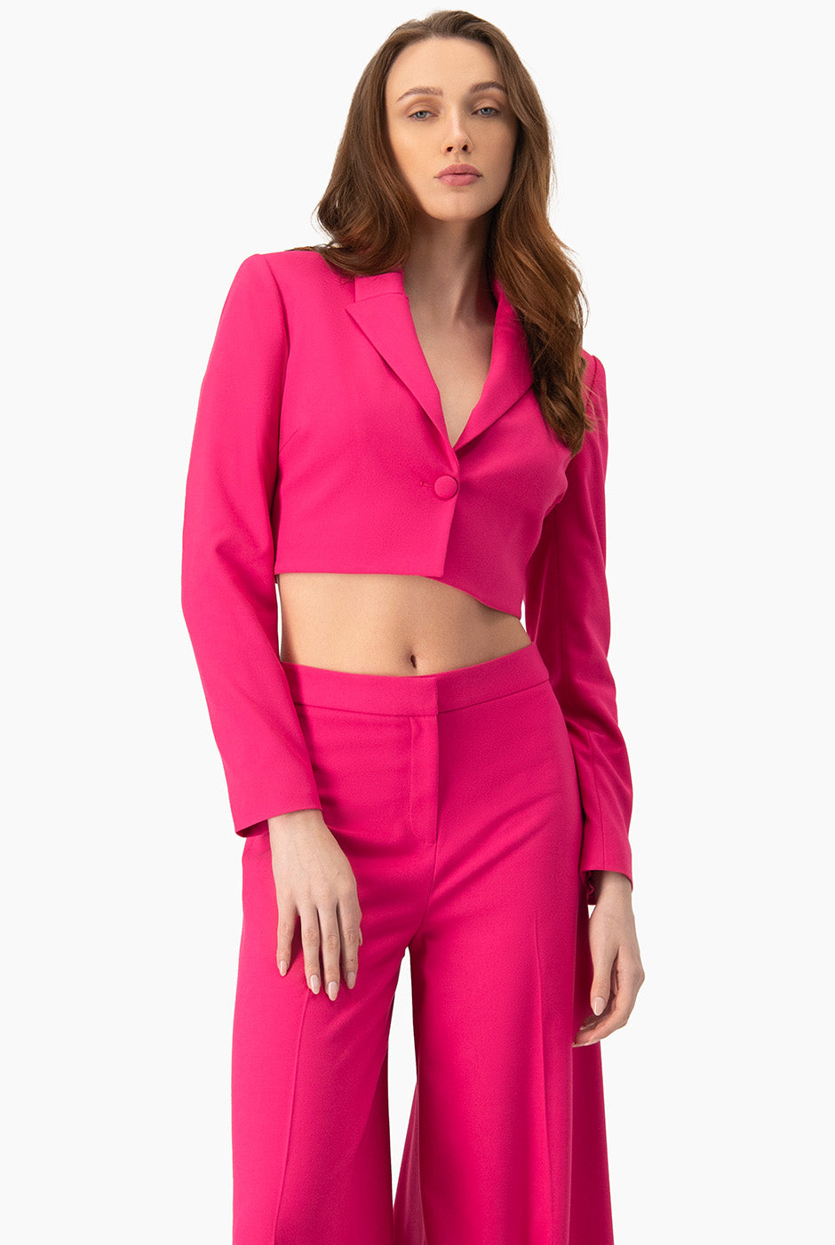 Saco Torero Rosa Elegante con Botón Frontal