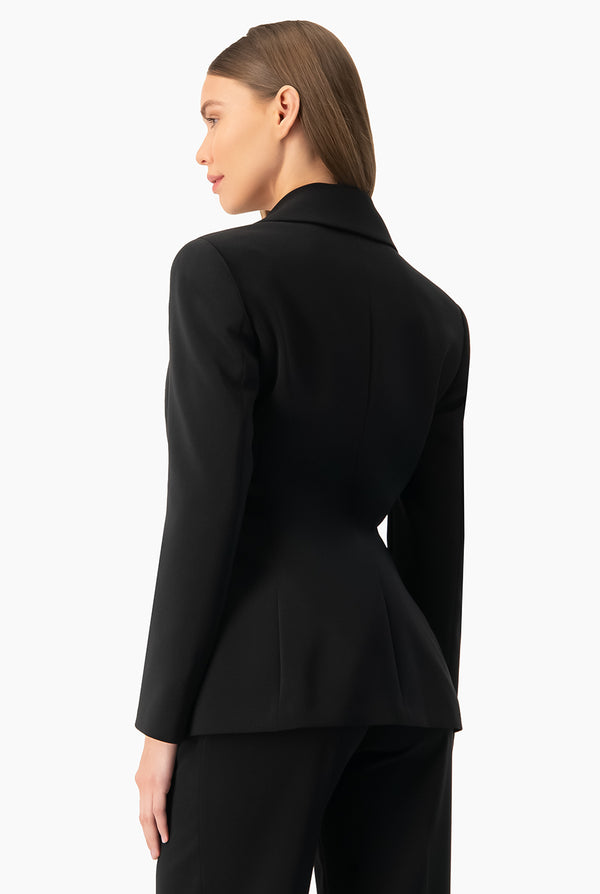 Blazer negro de doble boton