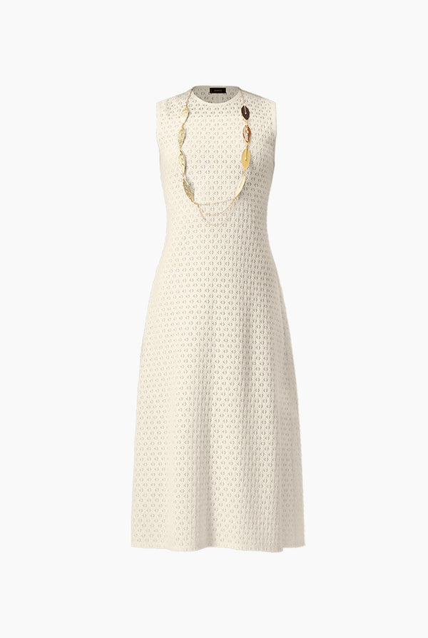 Vestido tejido corto sin mangas