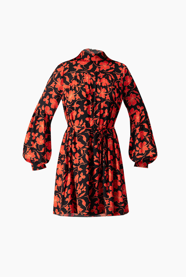 Vestido corto estampado cuello alto