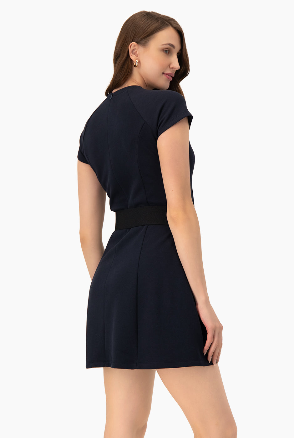 Vestido corto línea A azul marino con cinturón