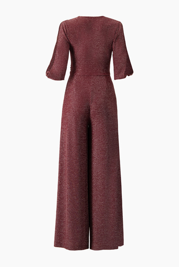 Jumpsuit vino y escote en V