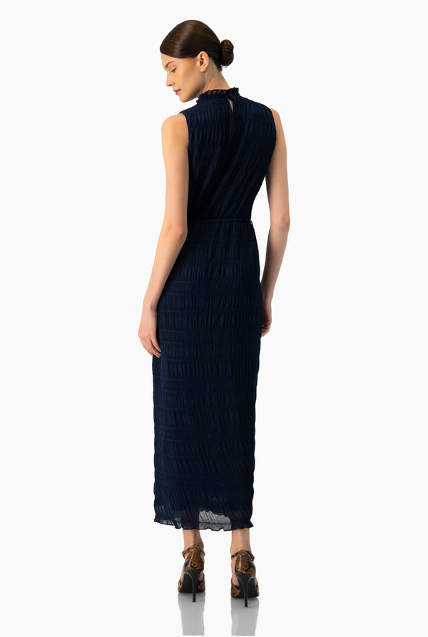 Vestido largo marino sin mangas