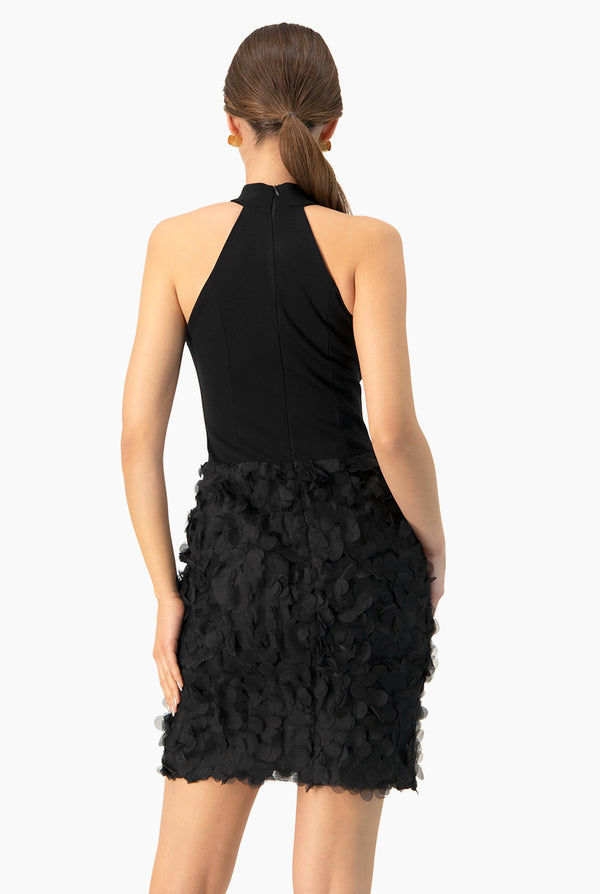 Vestido corto cuello halter