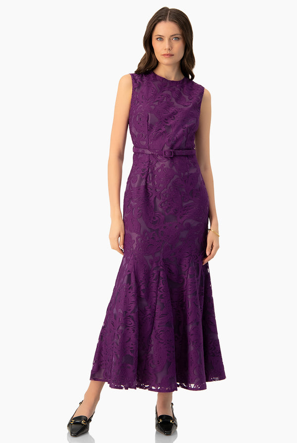 Vestido morado largo sin mangas